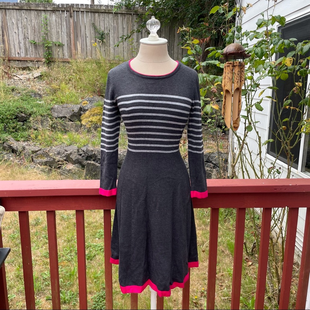 Vince Camuto Gray and Pink Striped Midi Dress